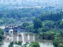 超碰在线成人公开免费视频-超碰在线成人公开免费视频，网络时代的灰色地带与伦理考量